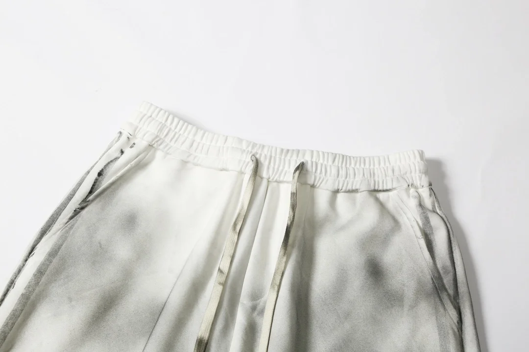 발렌시아가 x 아디다스 블랙 워싱 쇼츠 화이트