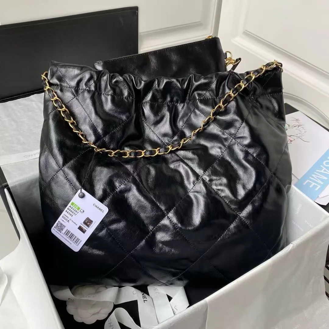 샤넬 22백 미디움 블랙 금장