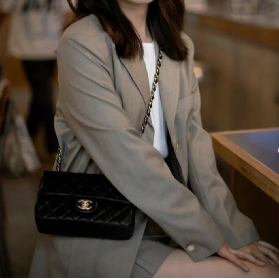 샤넬 클래식 미니 캐비어 블랙 실버