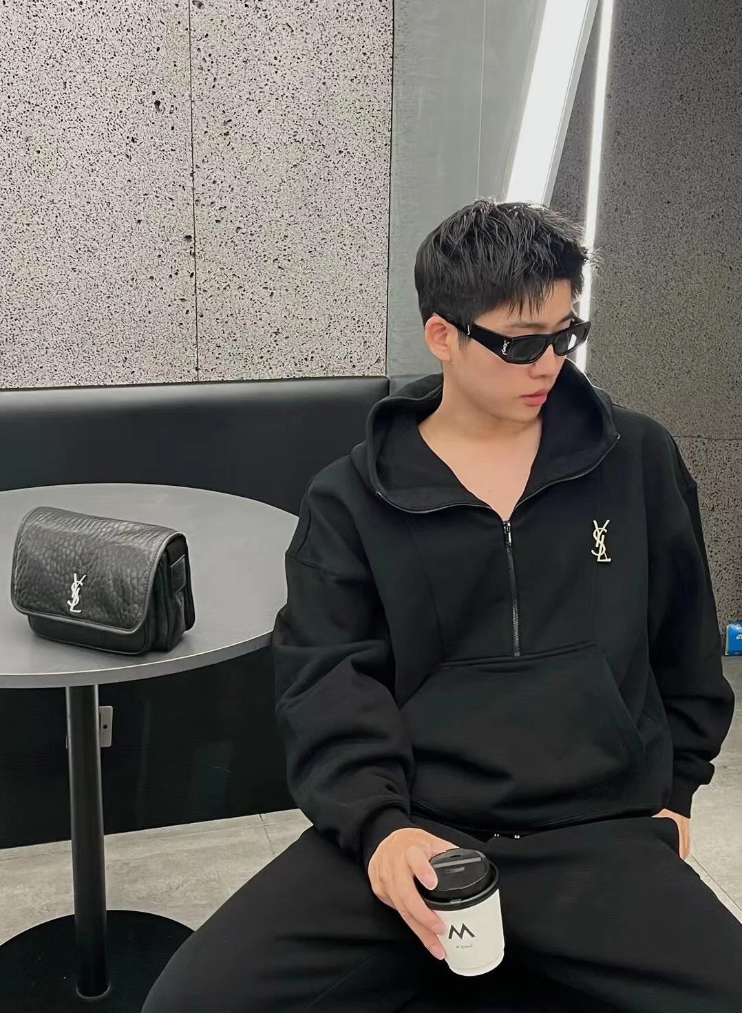 생로랑 후드 스웨트셔츠