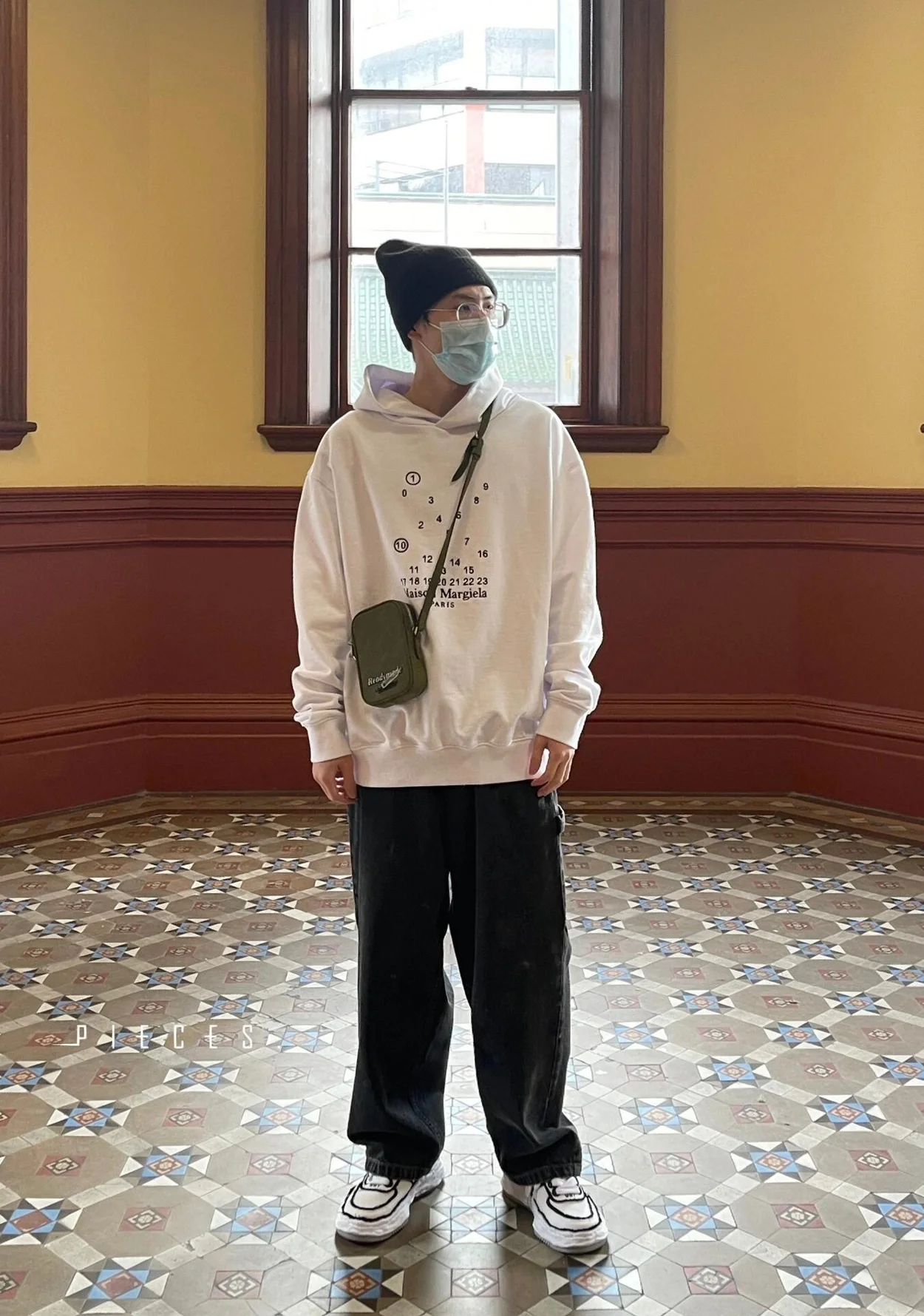 메종 마르지엘라 넘버 로고 프린팅 후드