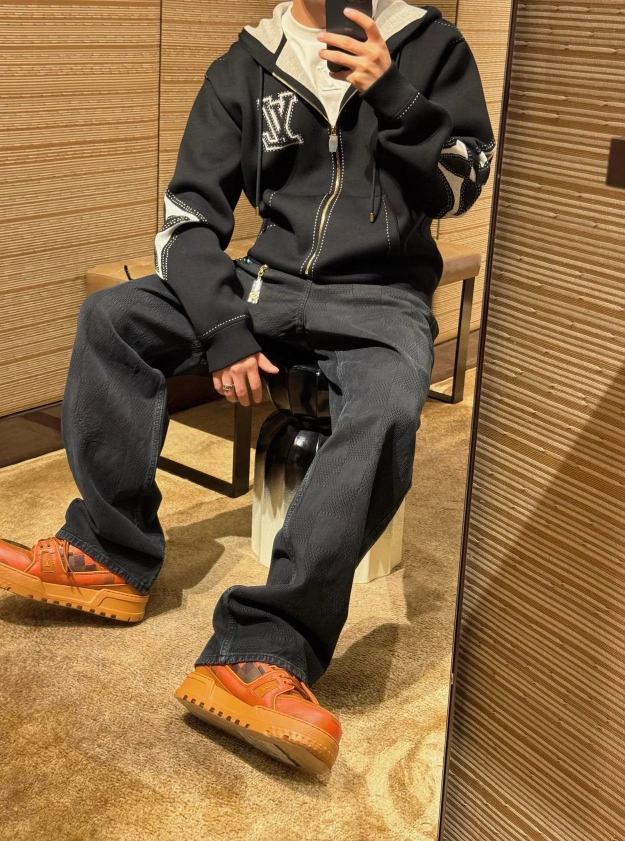 루이비통 그래픽 인타르시아 지퍼 코튼 후드 1AFXKV