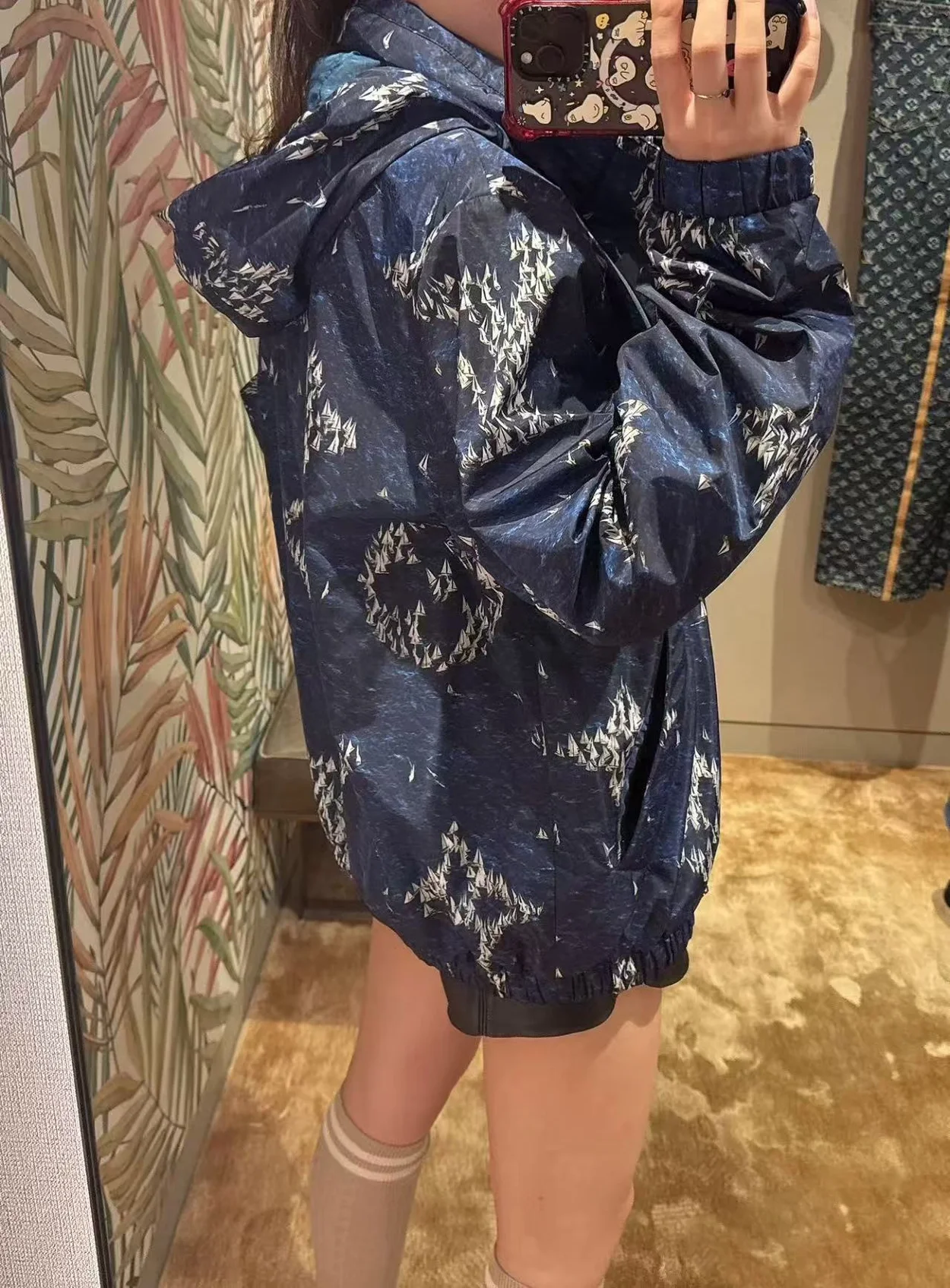 루이비통 25ss 바람막이