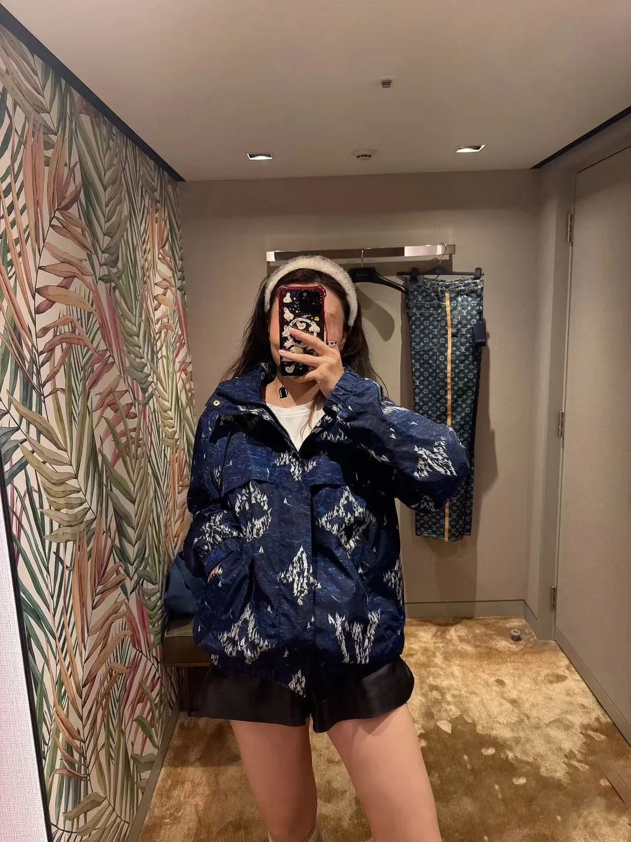 루이비통 25ss 바람막이