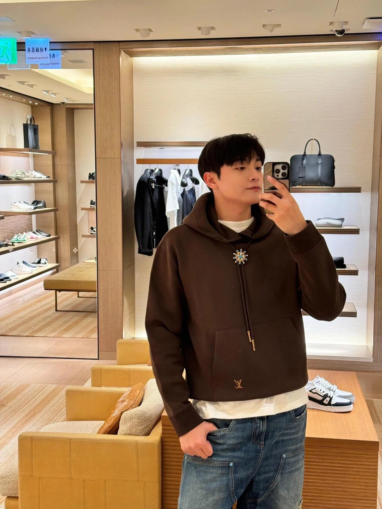 루이비통 엠벨리시드 코튼 후디 1AFWVZ