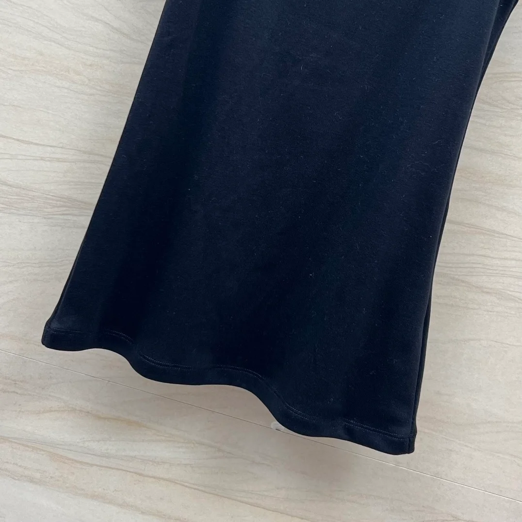 프라다 로고 플라크 민소매 탱크 탑 블랙