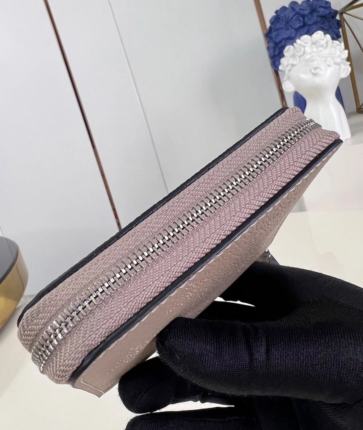 루이비통 지피 컴팩트 월릿 M81558
