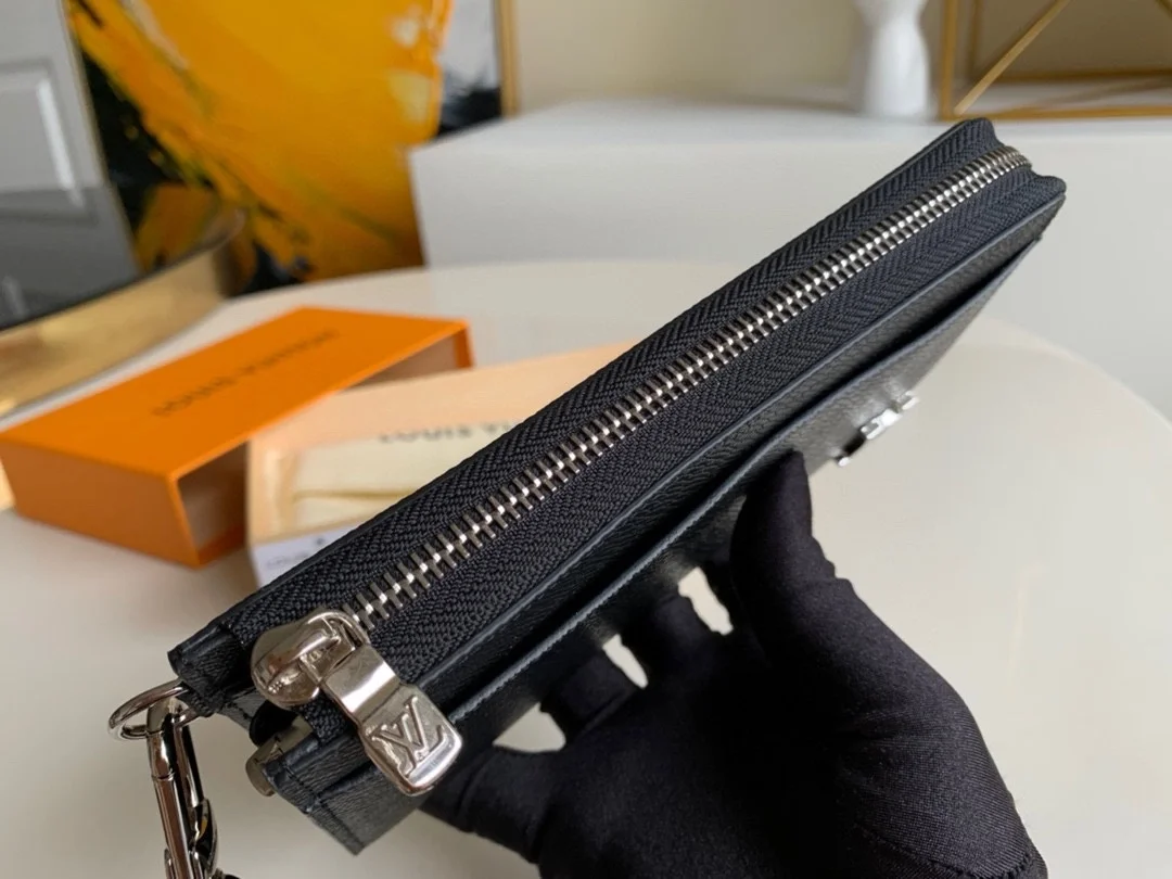 루이비통 지피 드라곤느 M69409