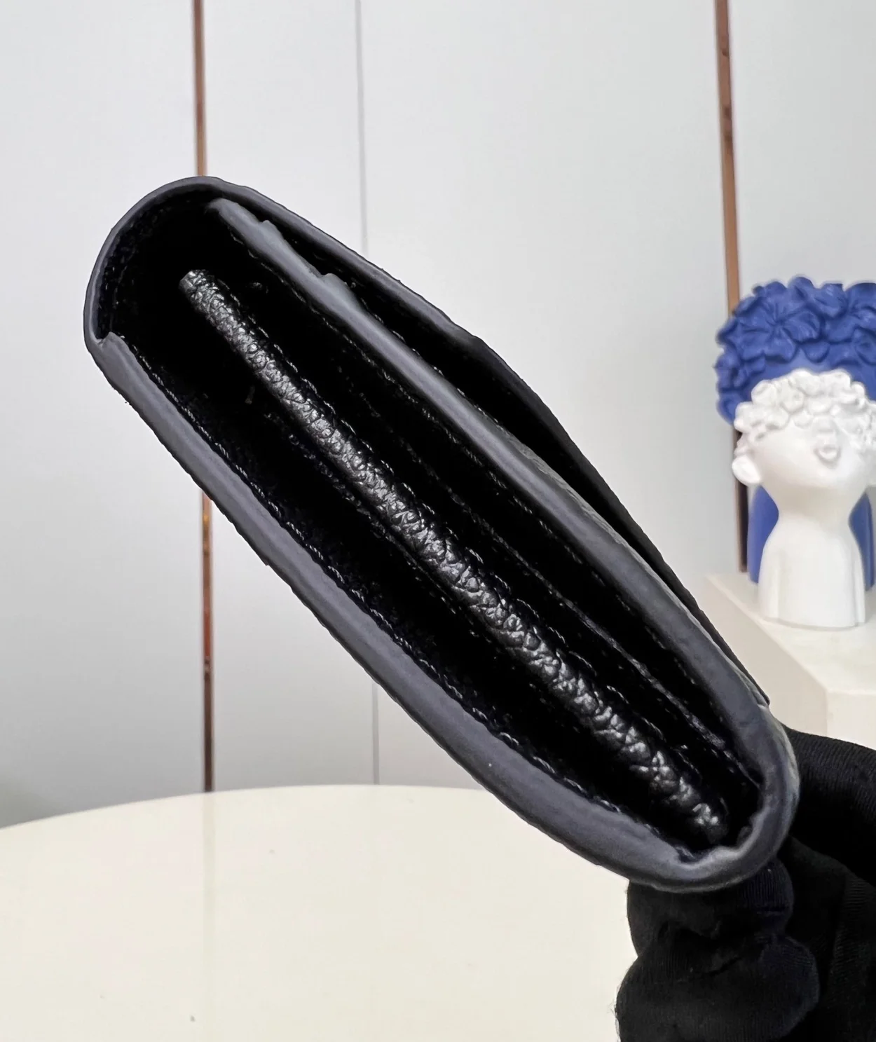 루이비통 사라 월렛 모노그램 앙프렝뜨 M82257