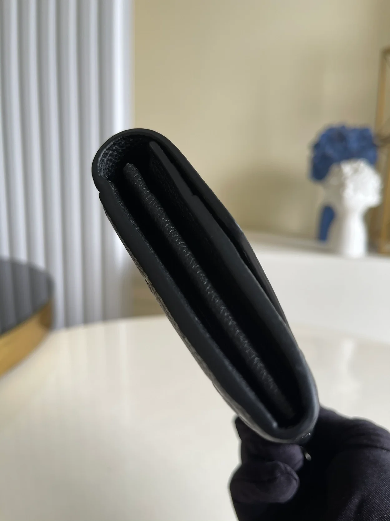 루이비통 사라 월릿 M61182