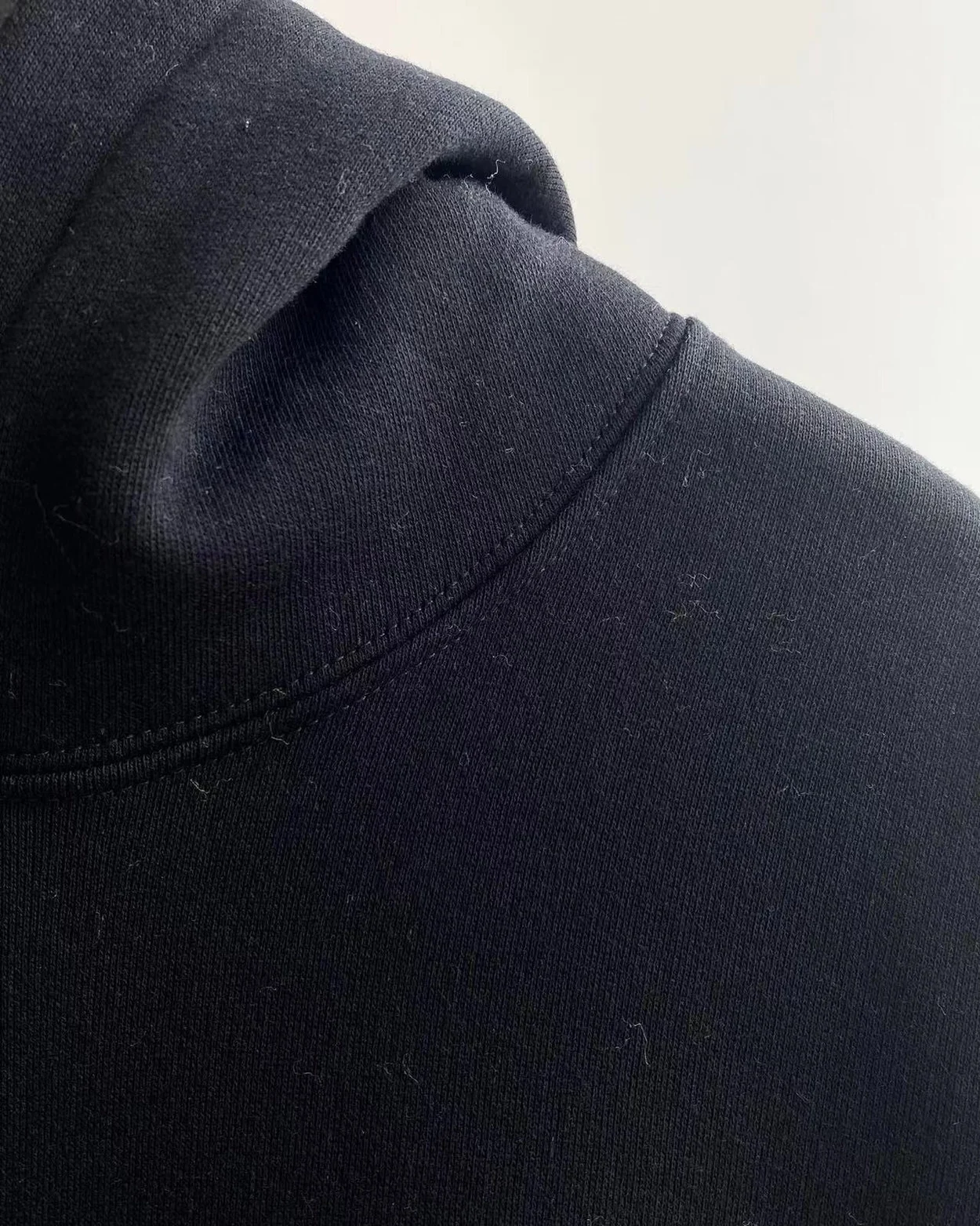 발렌시아가 바코드 로고 코튼 후디 블랙