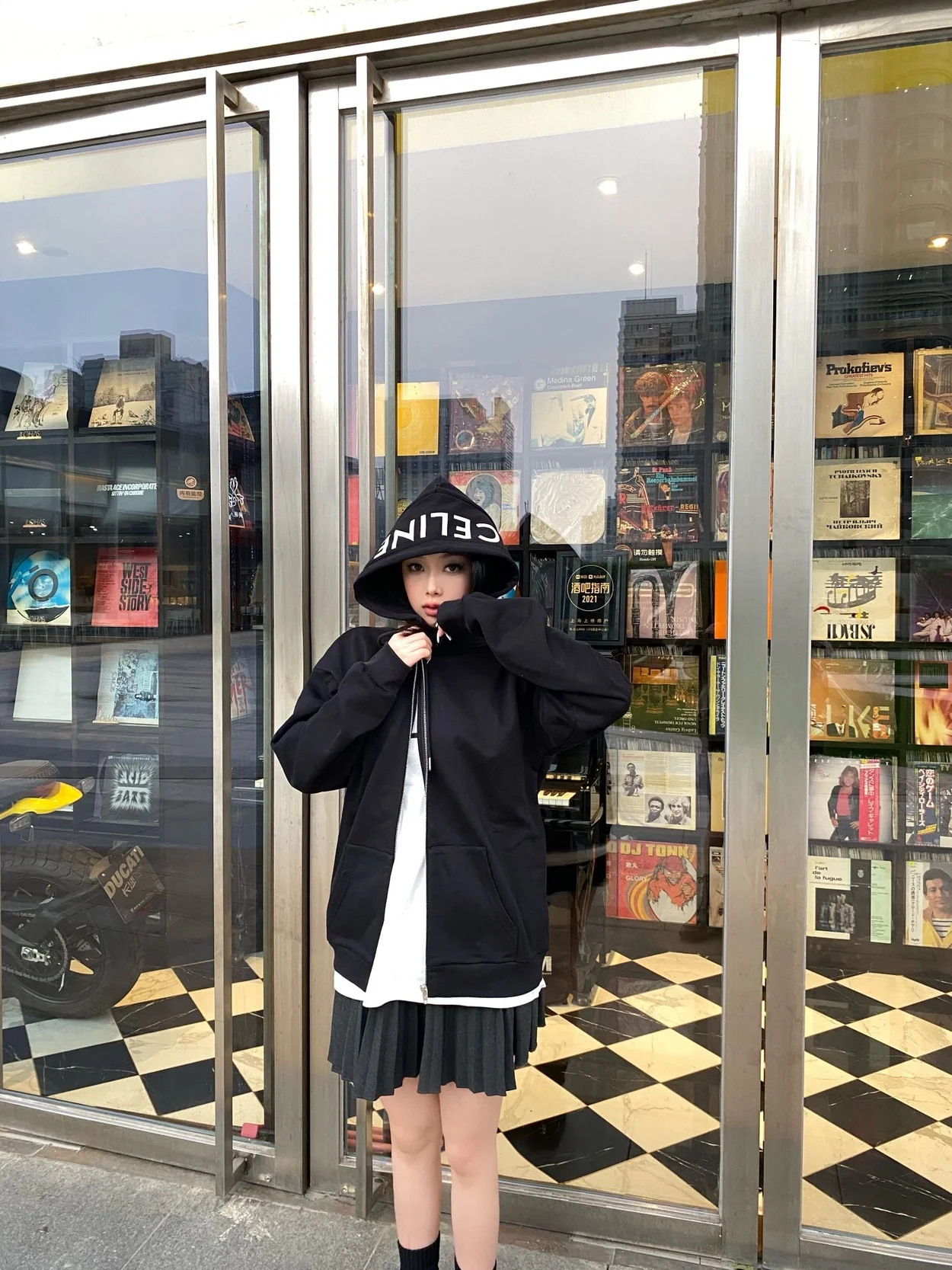 셀린느 코튼 플리스 후드 블랙