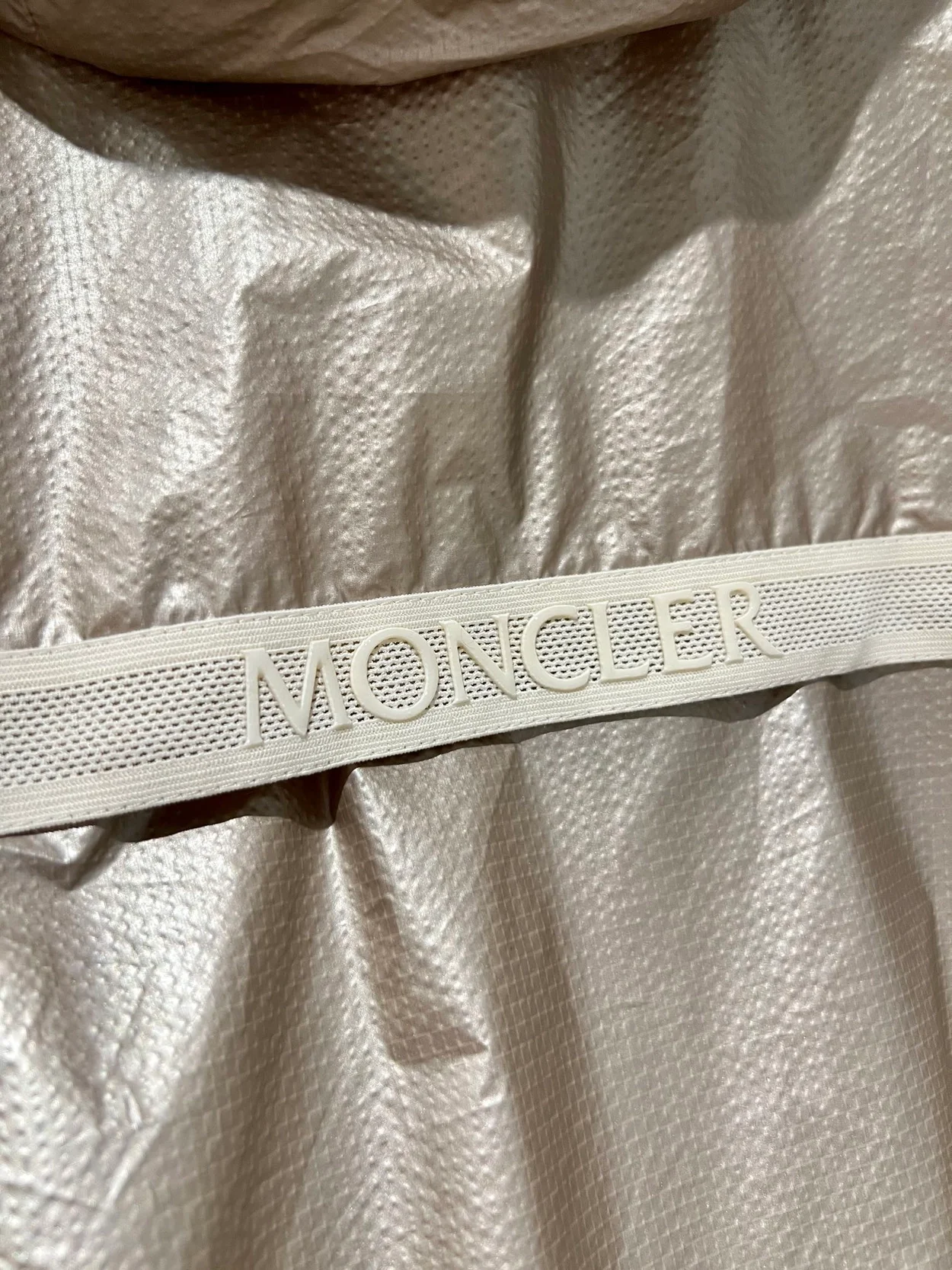 몽클레어 타제넷 후드 자켓