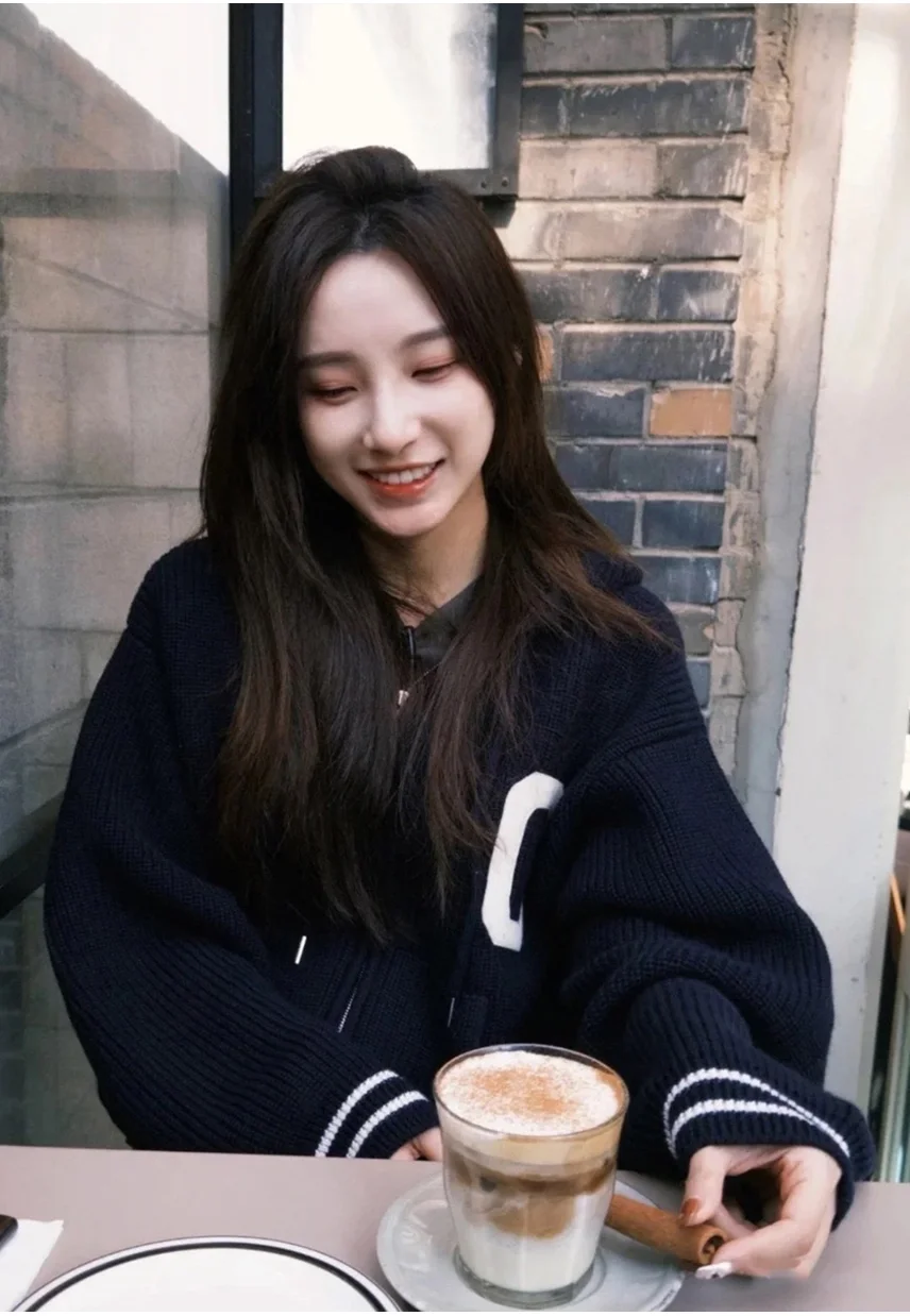 셀린느 후드 집업 쟈켓