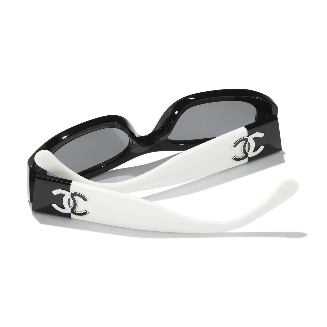 샤넬 SUNGLASSES A71619 X02016 S5628 (5color)
