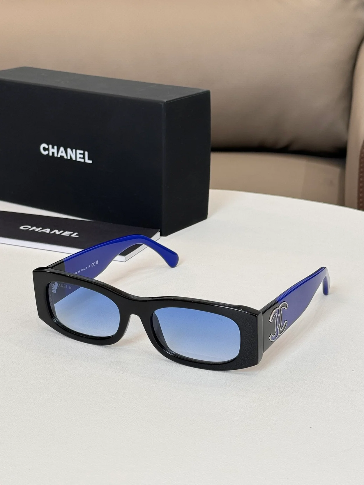 샤넬 SUNGLASSES A71619 X02016 S5628 (5color)