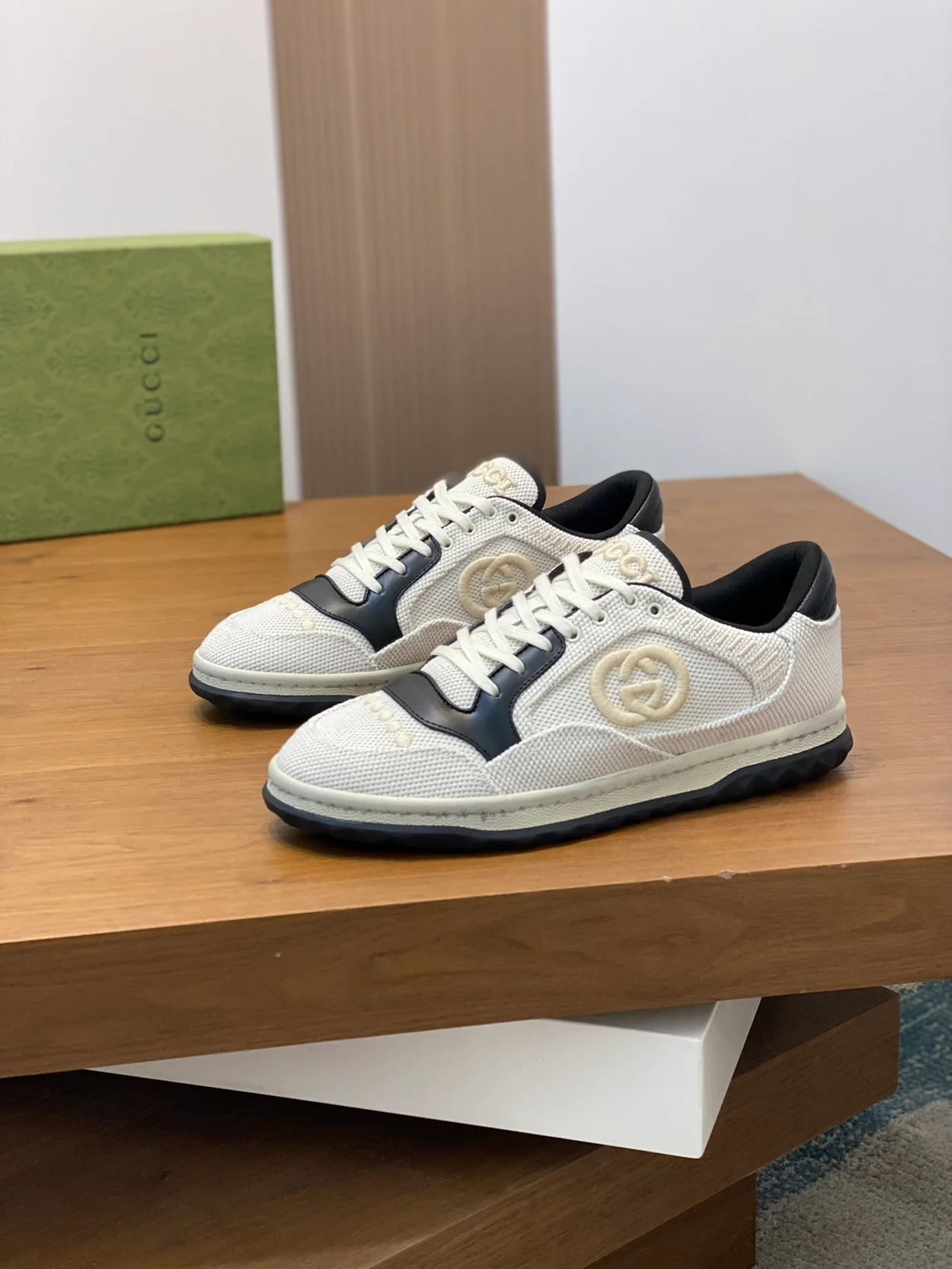 구찌 MAC80 스니커즈 베이지 캔버스