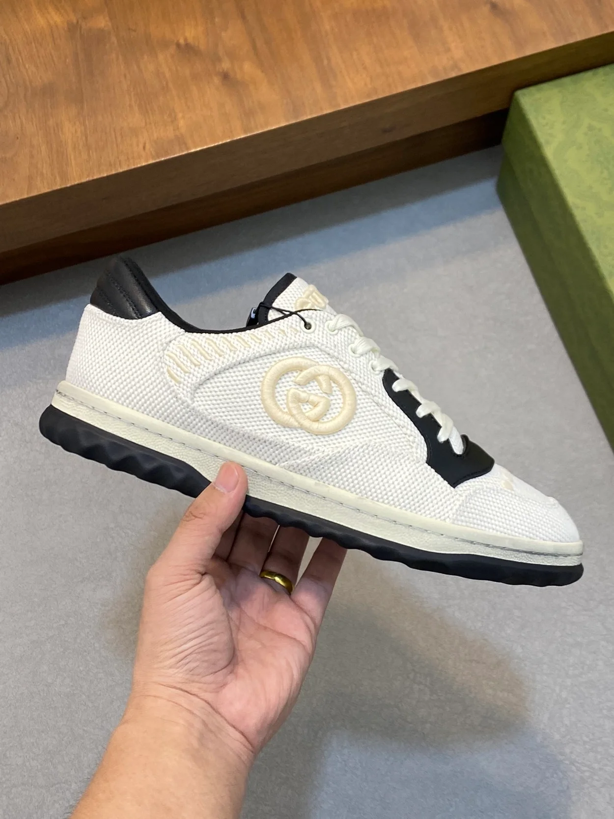 구찌 MAC80 스니커즈 베이지 캔버스
