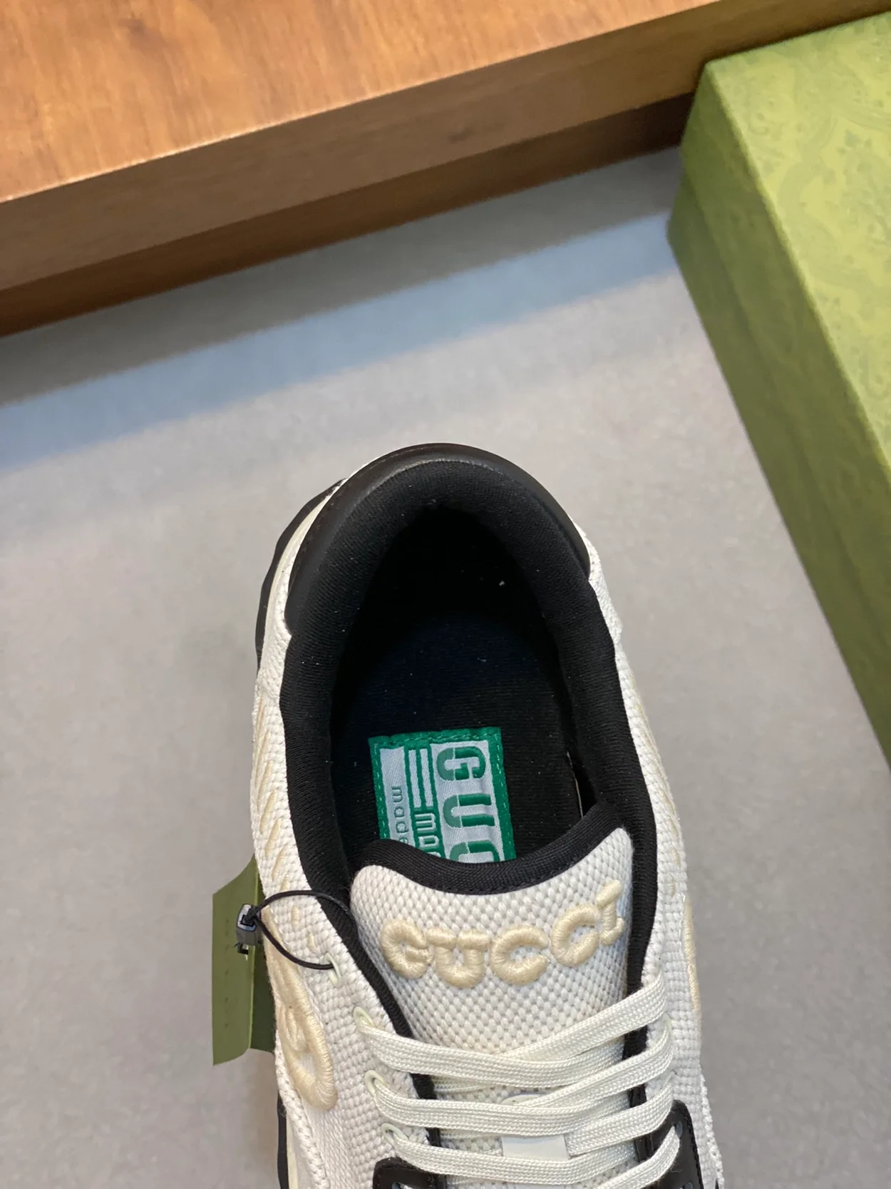 구찌 MAC80 스니커즈 베이지 캔버스