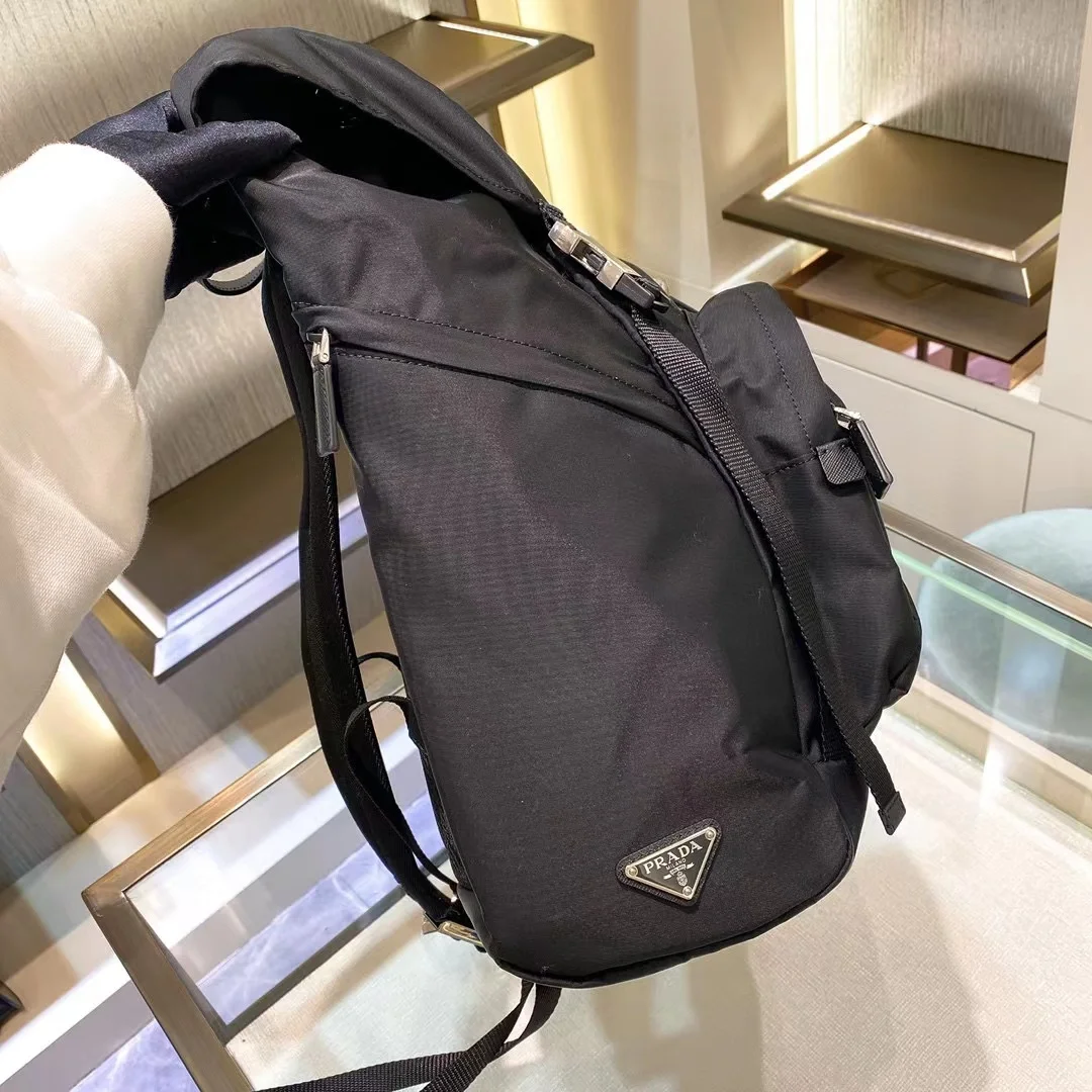 프라다 2VZ062 리나일론 백팩