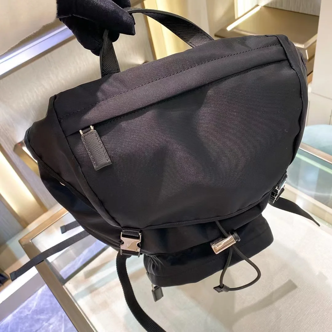 프라다 2VZ062 리나일론 백팩