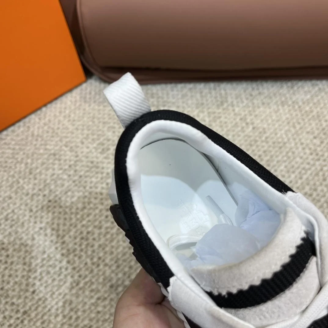 에르메스 바운싱 블랙 스니커즈 고트스킨 블랙