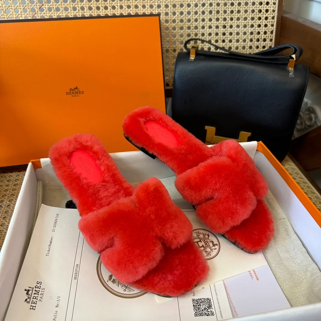 에르메스 시어링 오란 샌들 로즈