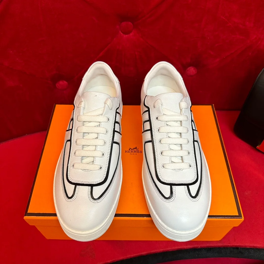 에르메스 부메랑 스니커즈 스티치 화이트