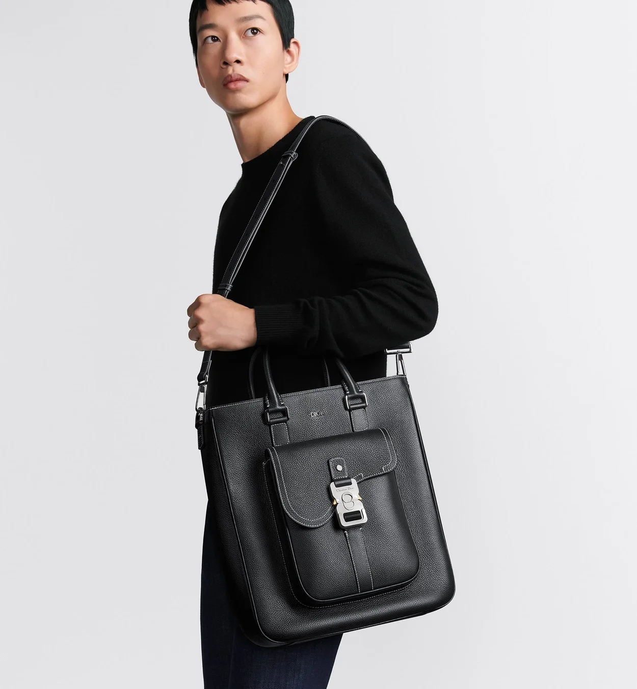 디올 새들 토트백 블랙 그레인