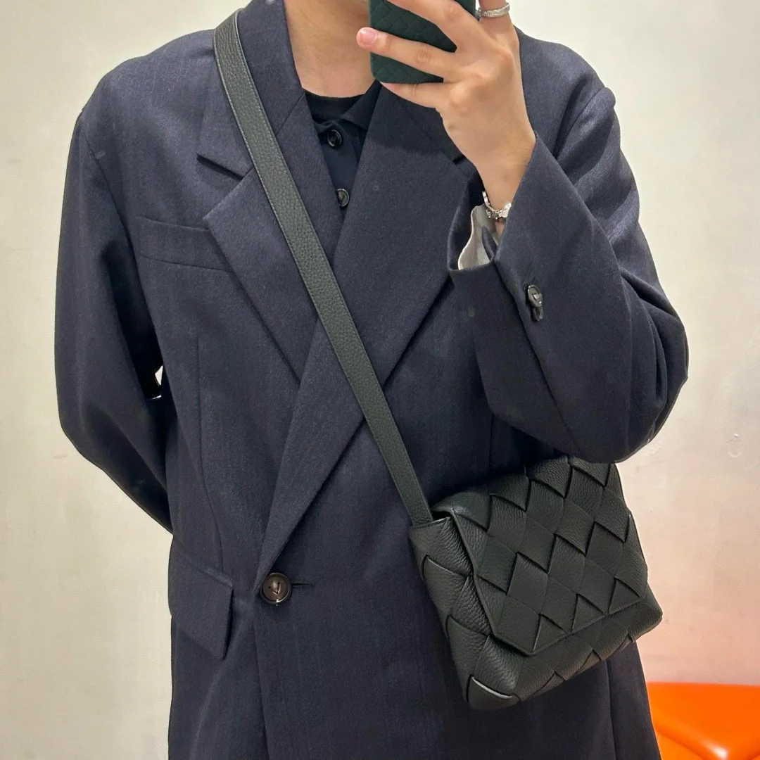 보테가 베네타 디아고 백  블랙 상세 이미지 4