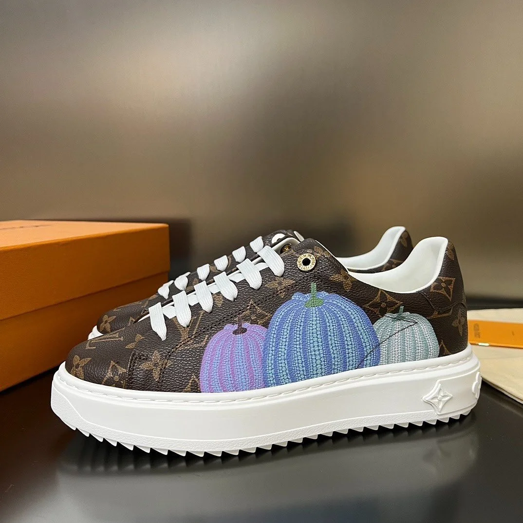 루이비통 LV x YK 타임 아웃 스니커즈