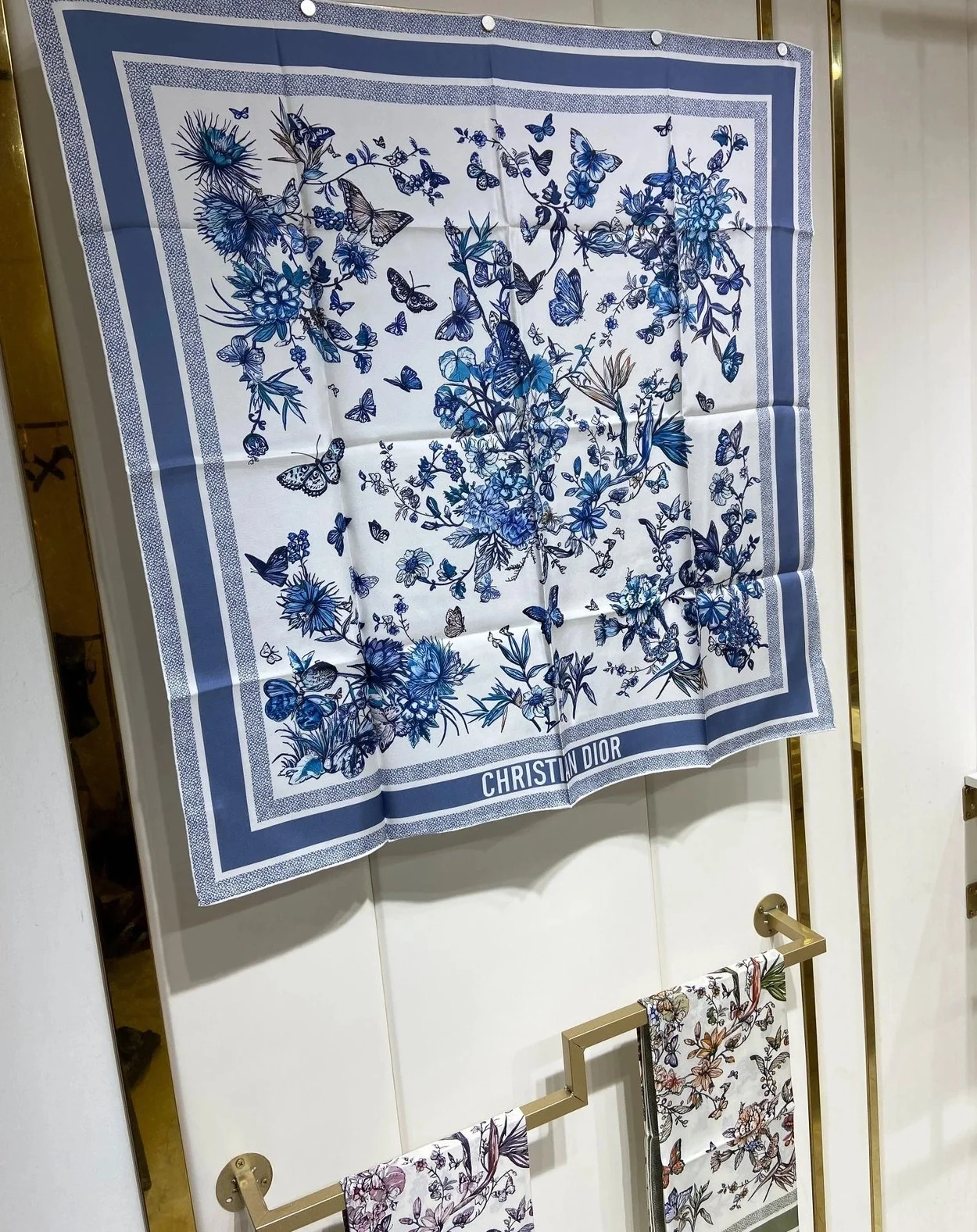 디올 TOILE DE JOUY 멕시코 90 스퀘어 미드나잇 블루 스카프