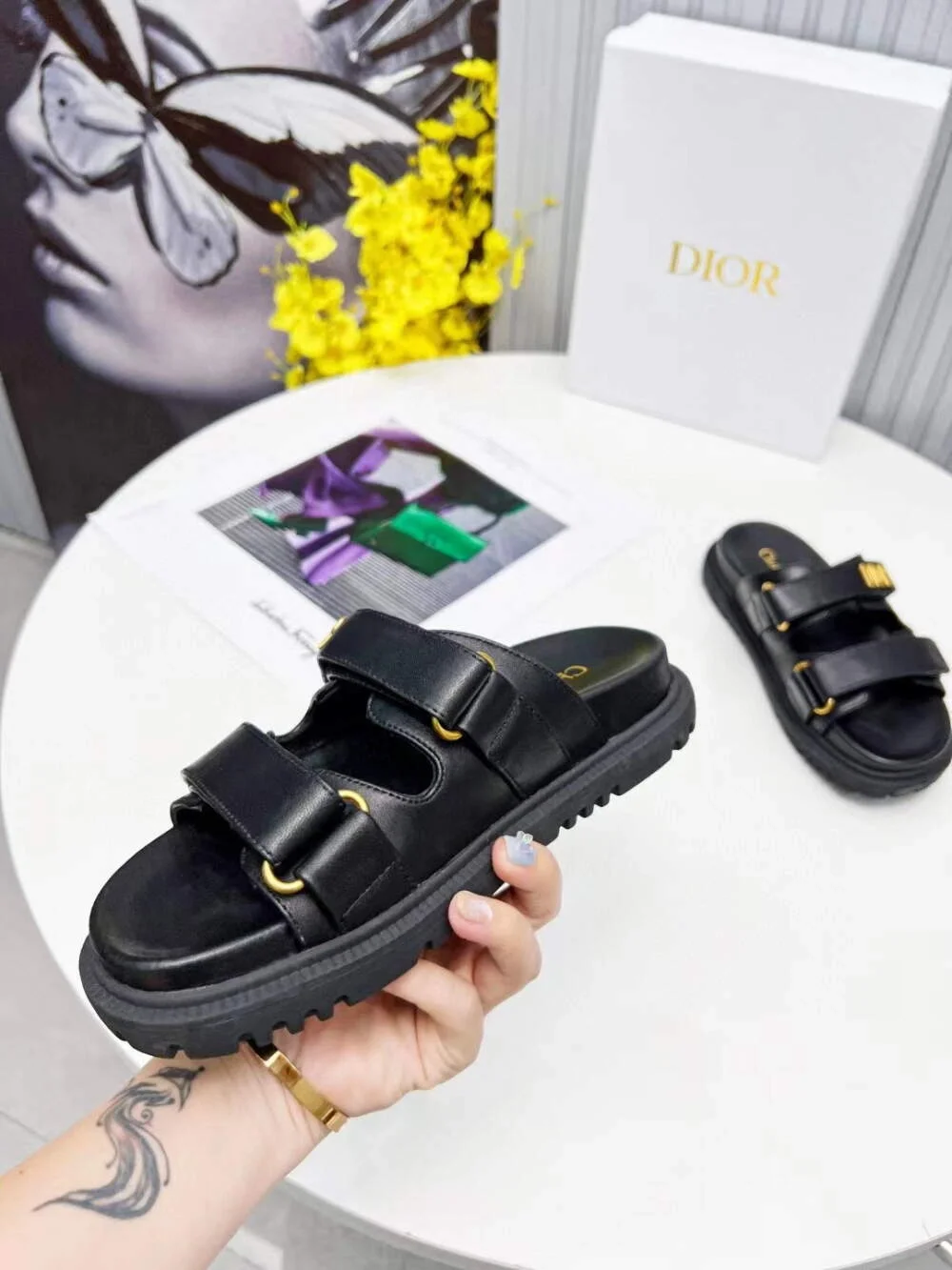 디올 DIORACT 뮬