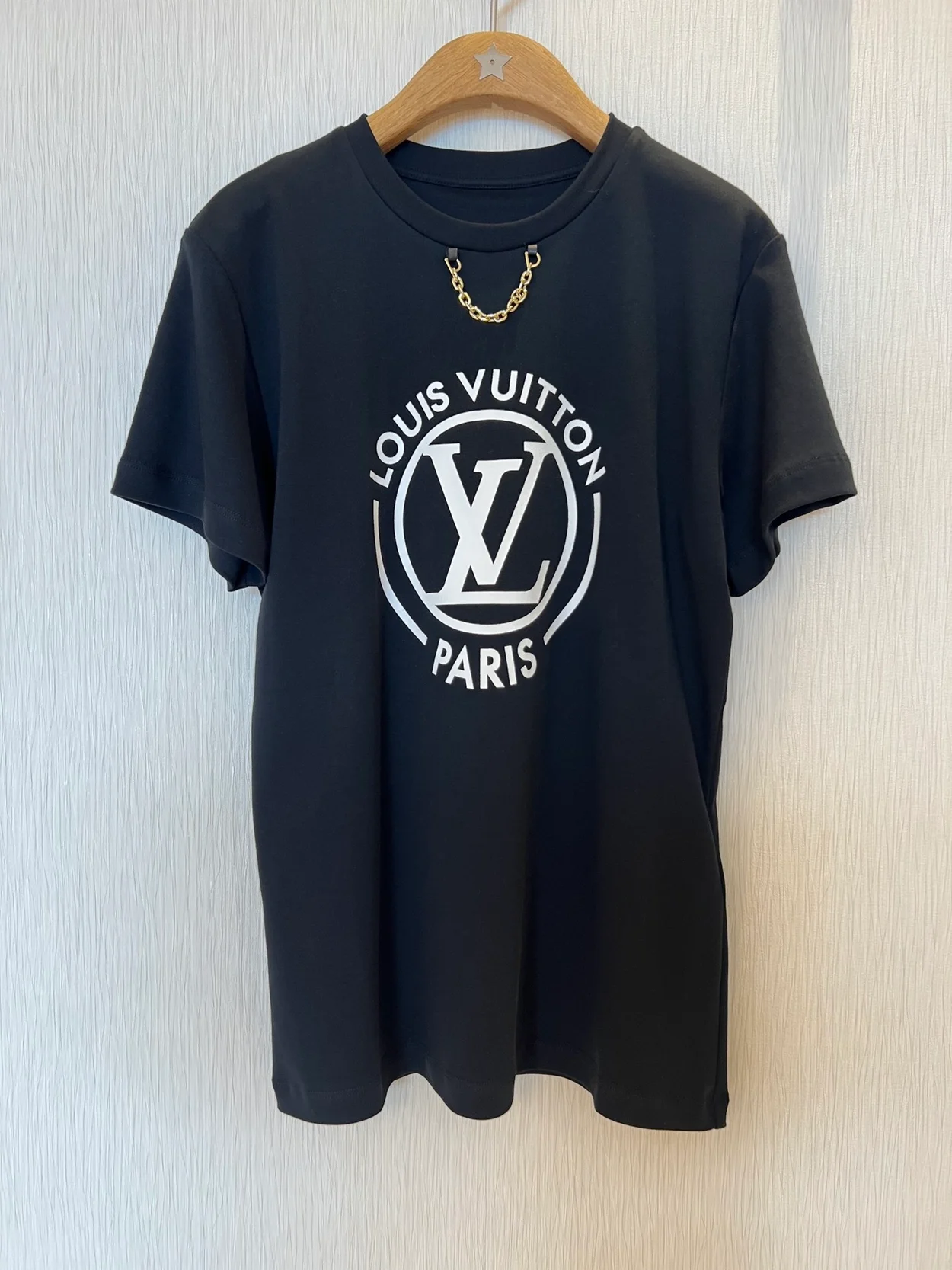 루이비통 플록드 LV 티셔츠