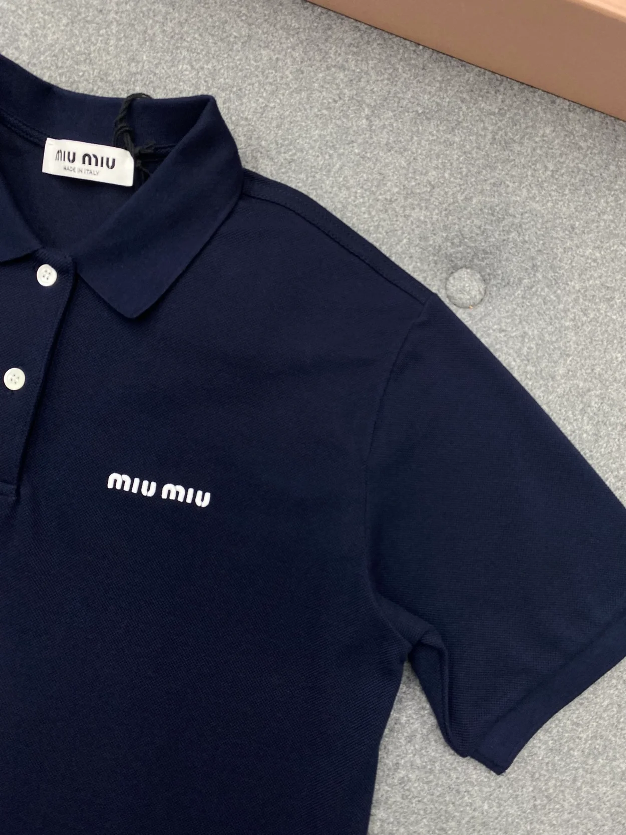 미우미우 코튼 피케 폴로 셔츠 블랙
