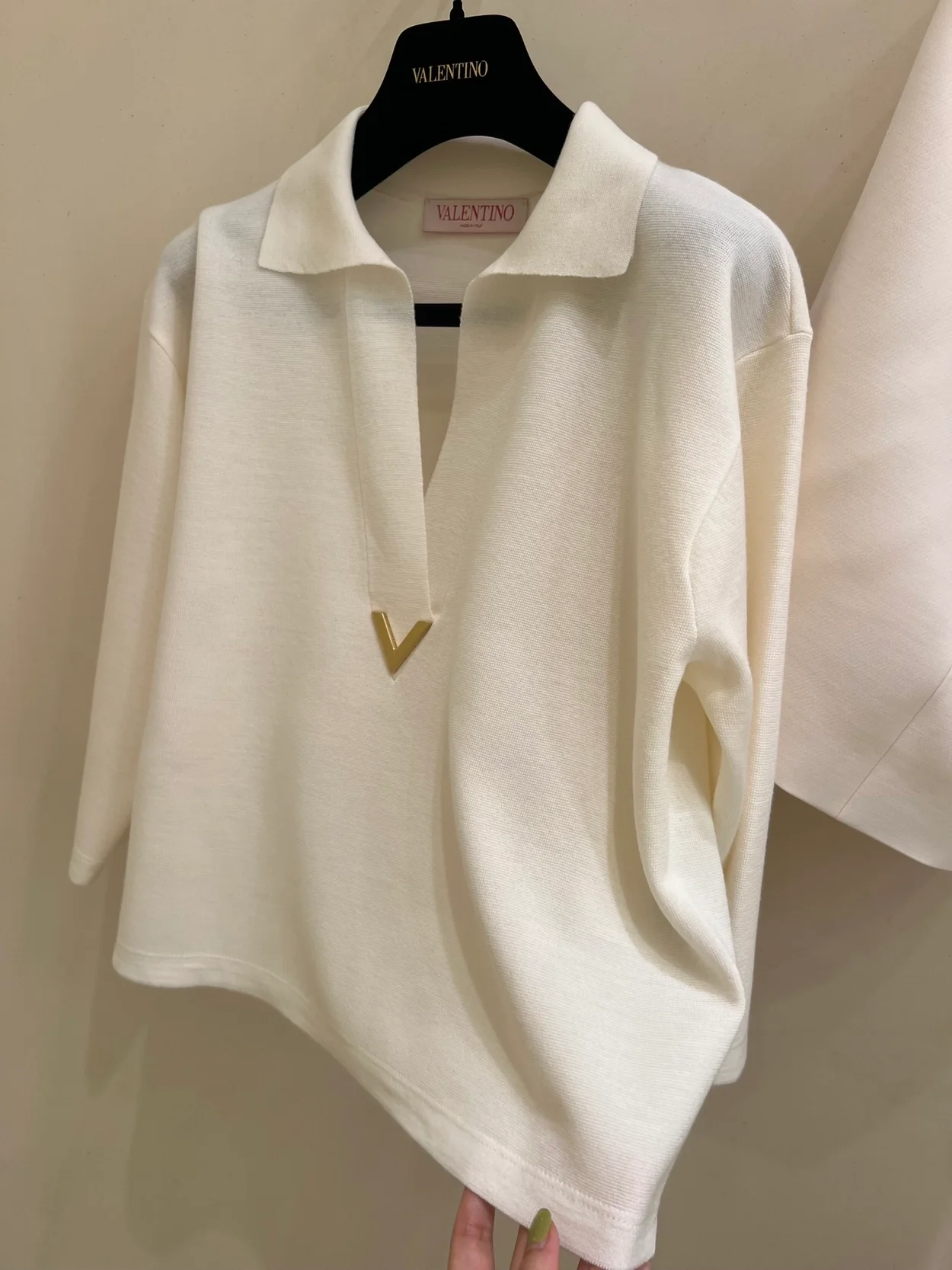 발렌티노 로고 버진 울 탑 화이트