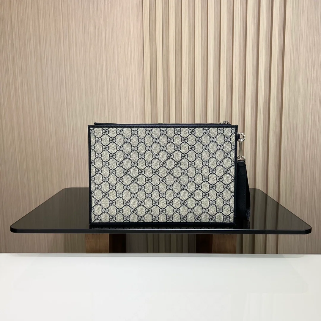 구찌 베이지 블루 슈프림 GG 파우치