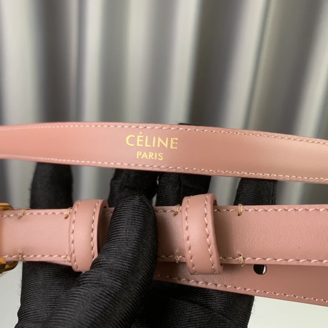 셀린느 스몰 트리옹프 벨트 핑크 18mm