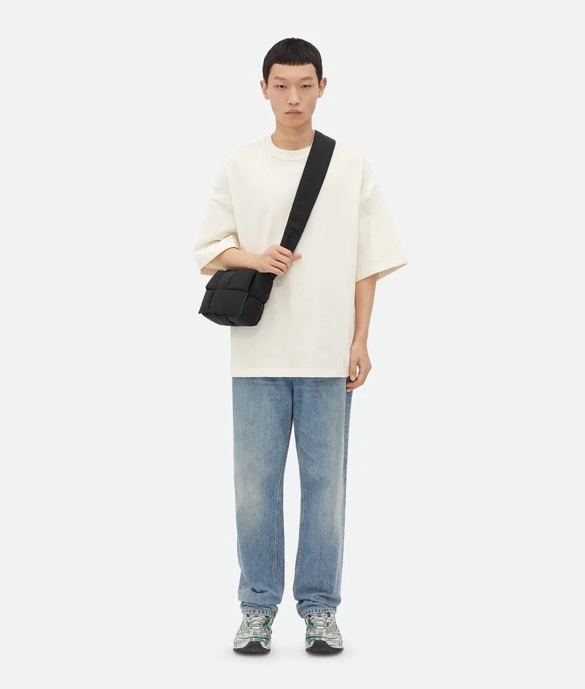 보테가 베네타 스몰 패디드 카세트백 인 그린