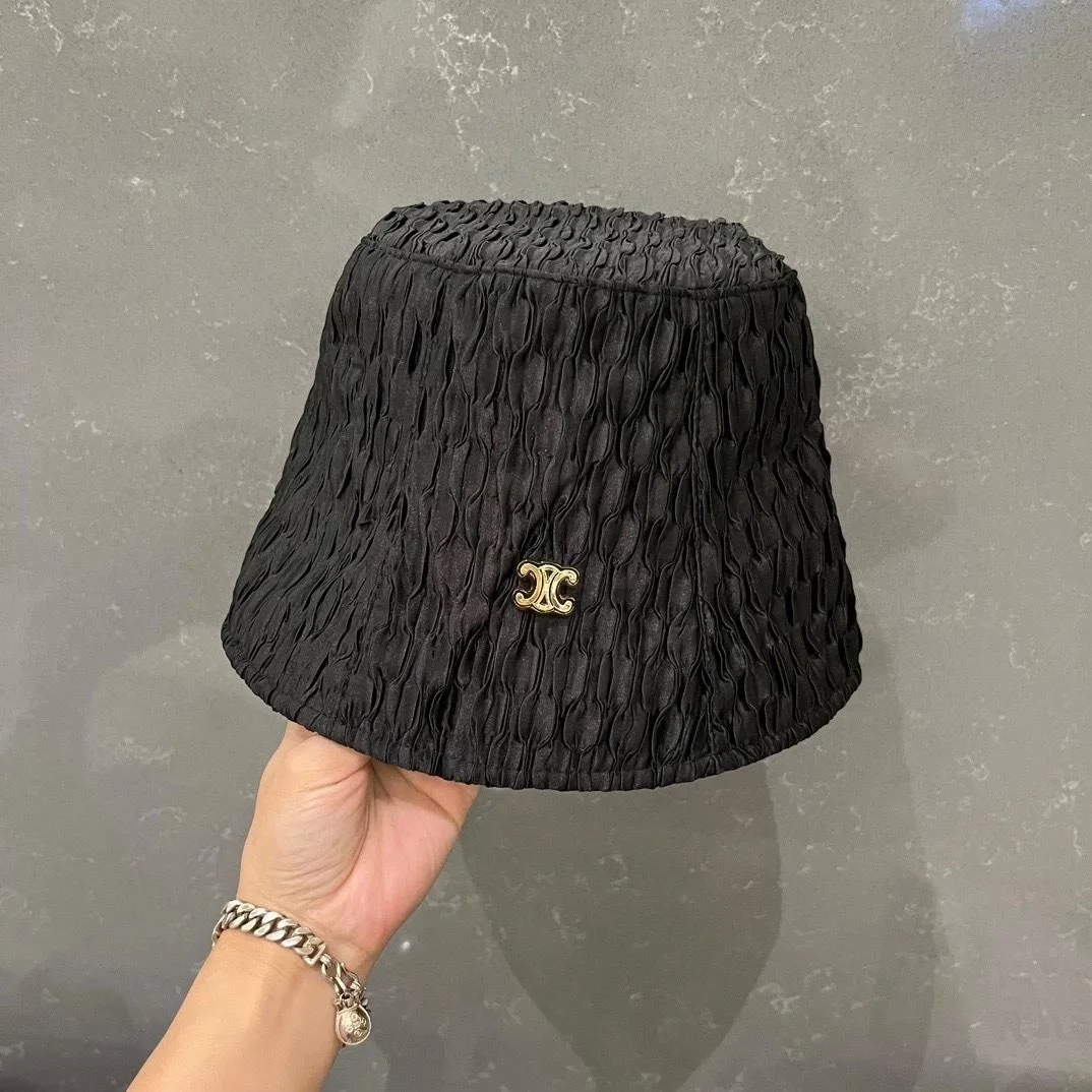 셀린느 링클 블랙 버킷 햇