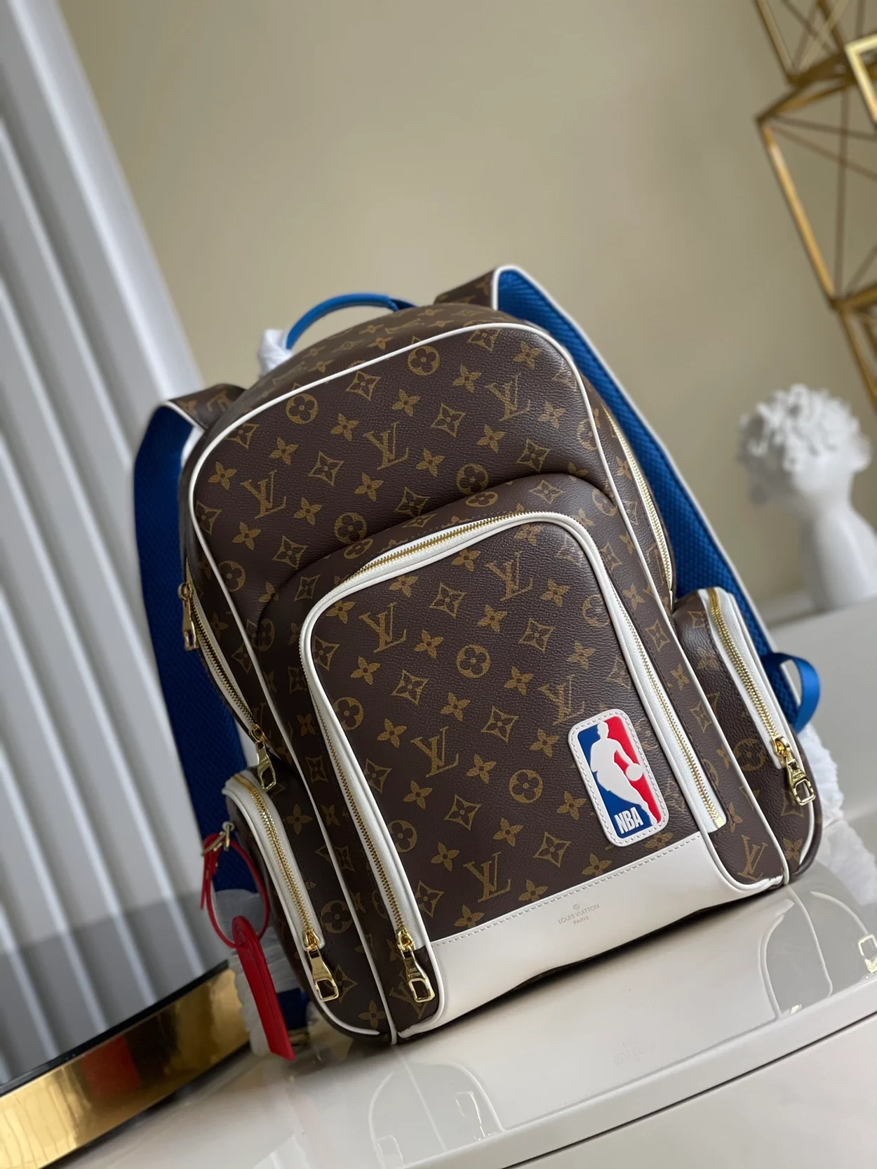 루이비통 X NBA 뉴 백팩 M45581