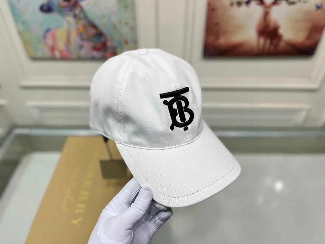 버버리 TB 자수 로고 화이트 코튼 베이스볼 캡