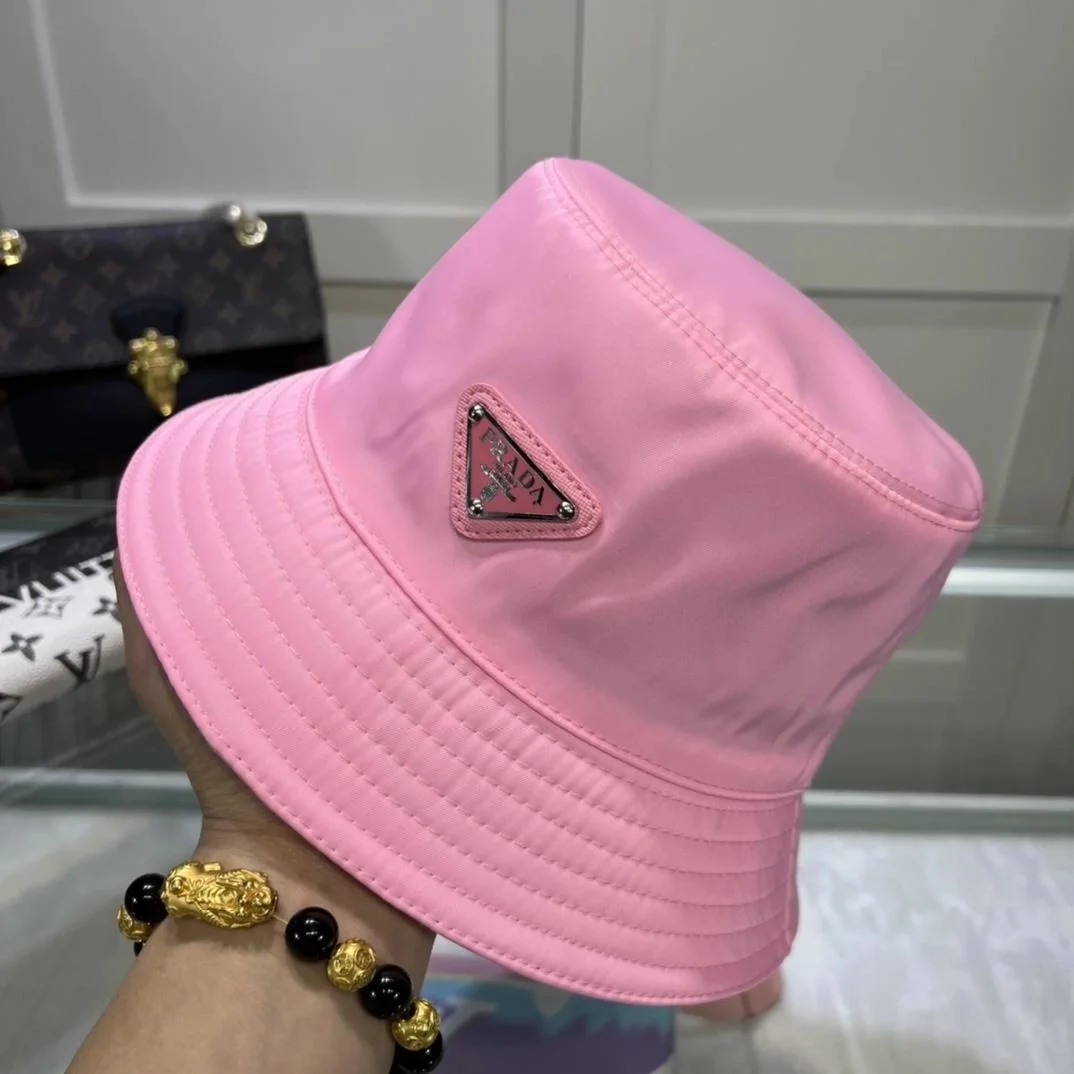 프라다 리나일론 핑크 버킷 햇