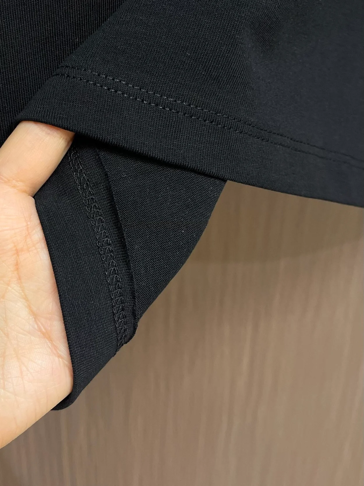 구찌 레드 모노그램 드래곤 티셔츠