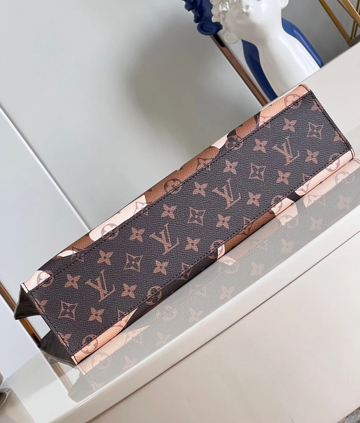 루이비통 삭 플라 NV M46679