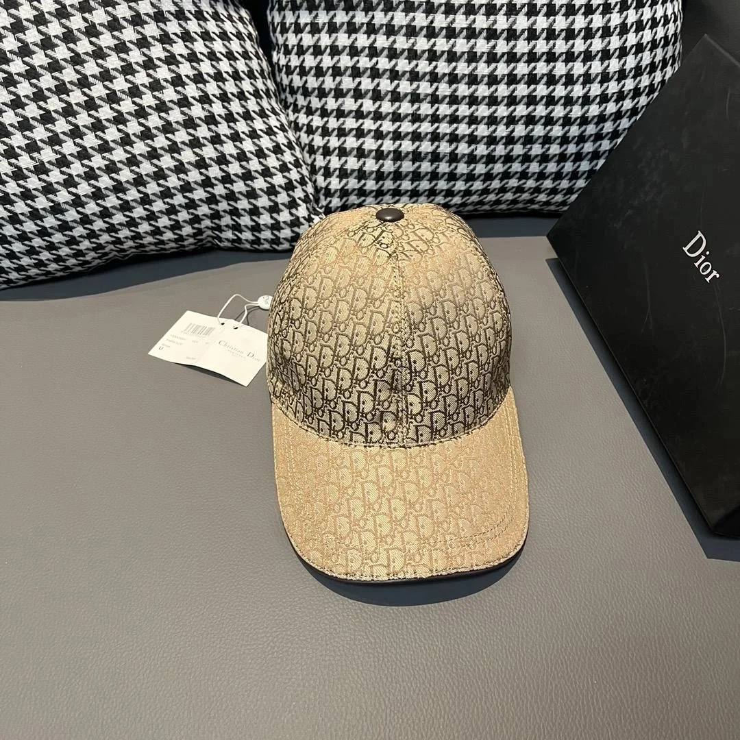 디올 모노그램 베이지 베이스볼 캡