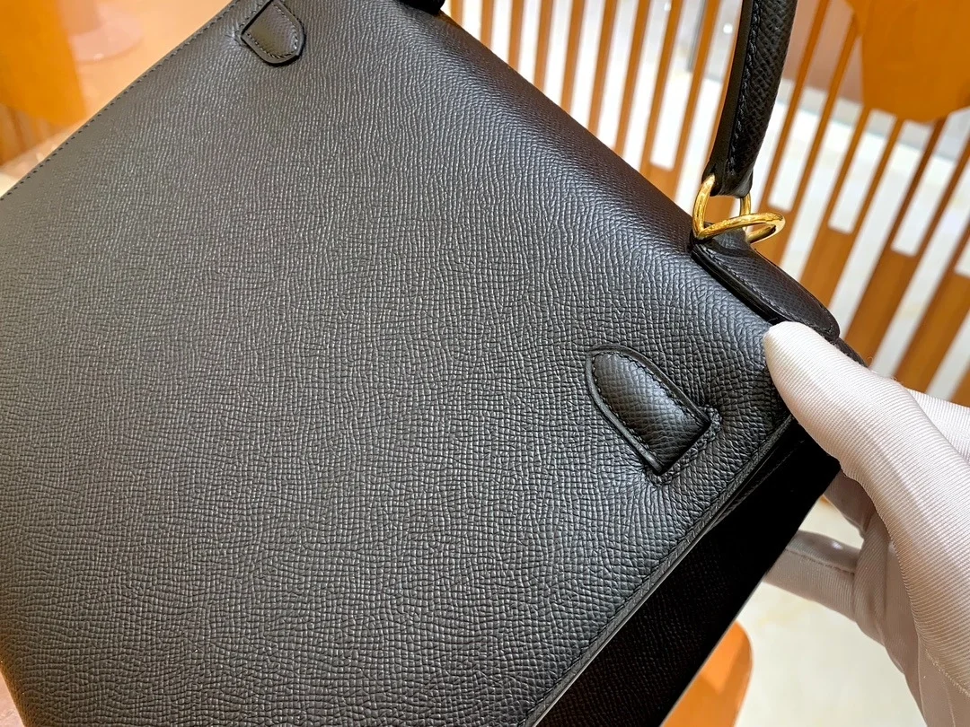 에르메스 켈리 28 셀리에 블랙 골드 하드웨어 (100% HAND MADE)