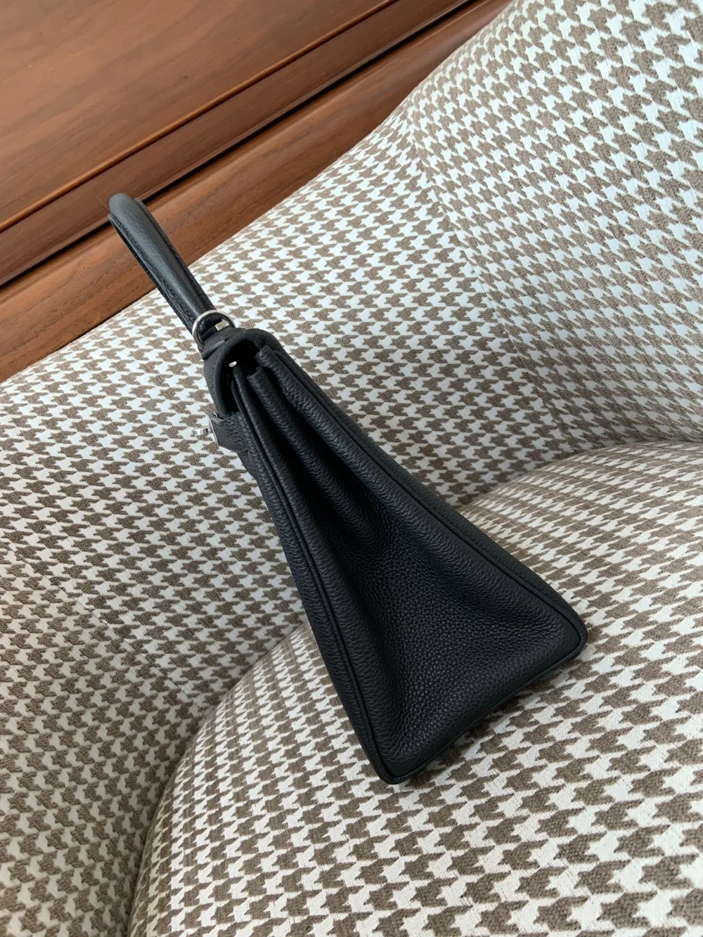 에르메스 켈리 28 르투르네 블랙 실버 하드웨어 (100% HAND MADE)