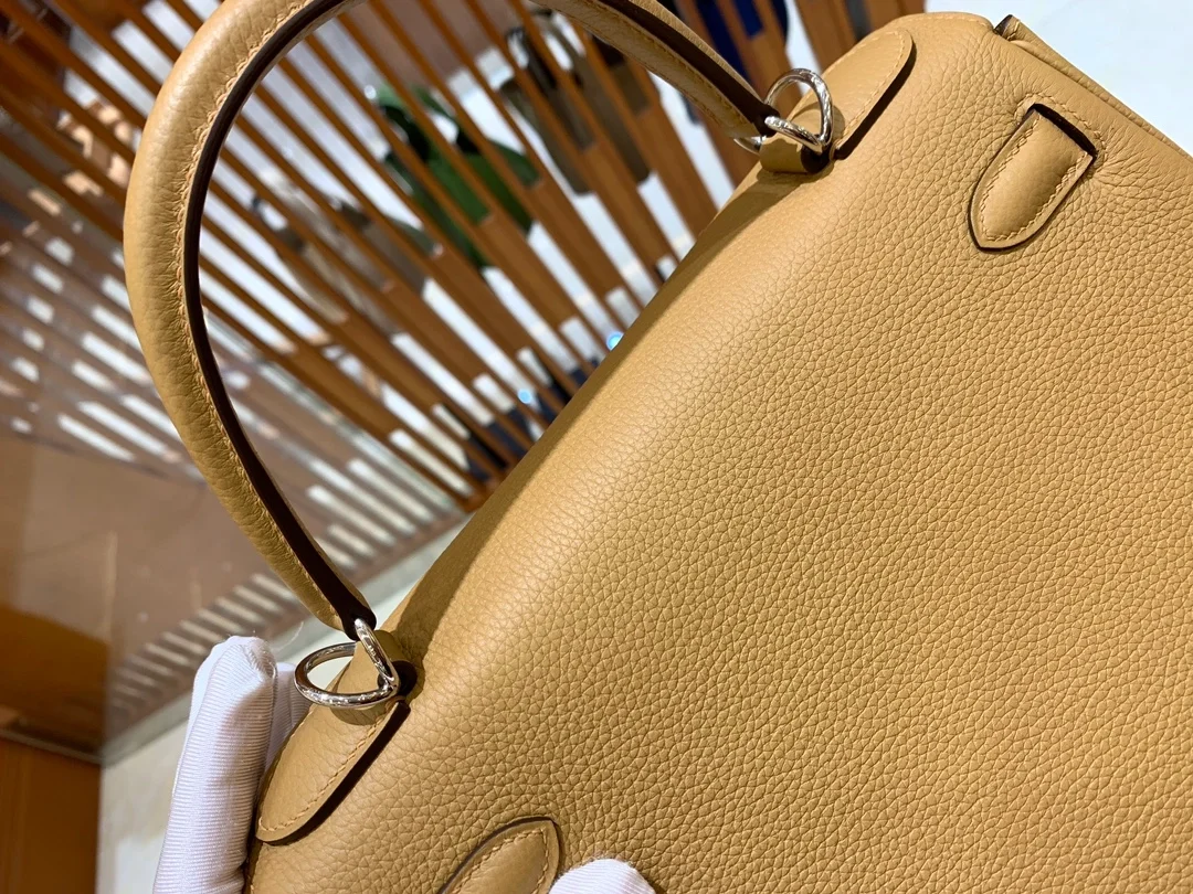 에르메스 켈리 28 르투르네 비스킷 실버 하드웨어 (100% HAND MADE)
