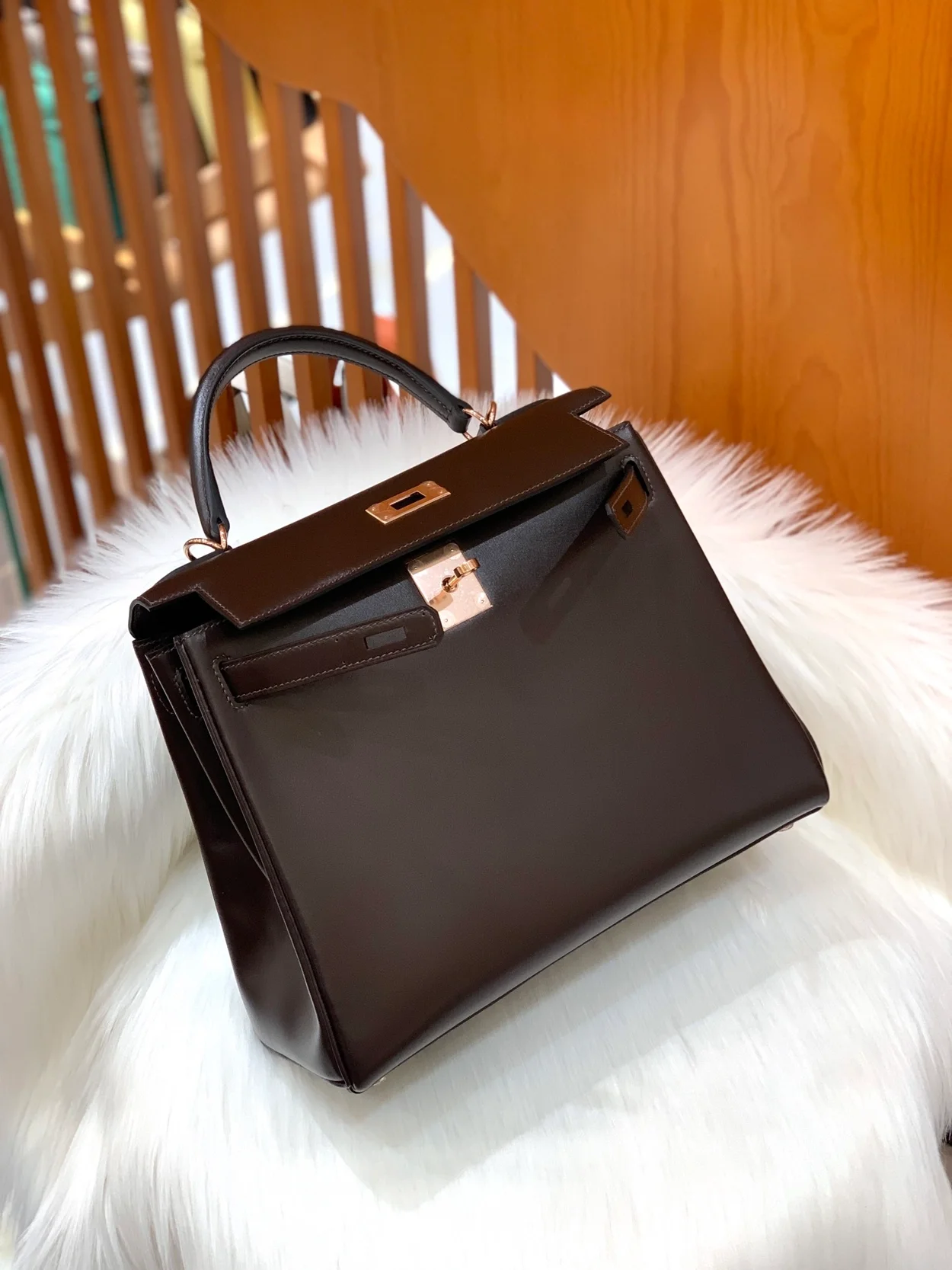 에르메스 켈리 28 르투르네 박스 초콜릿 골드 하드웨어 (100% HAND MADE)